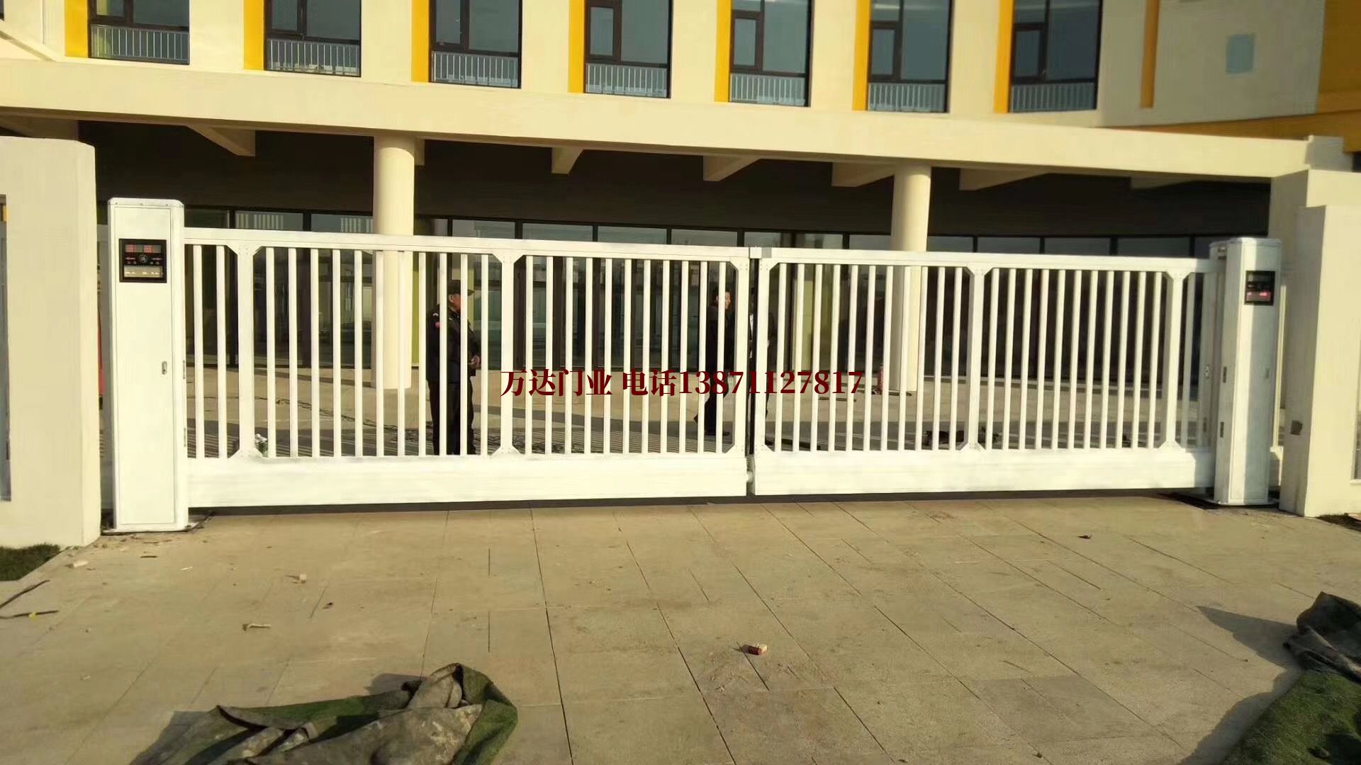 献县悬浮门【无轨、可折叠门、出厂设计】